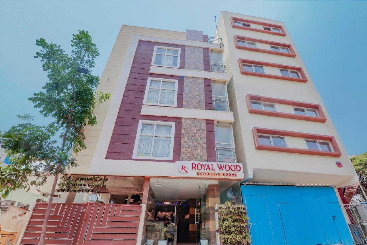 Oyo Flagship 80044 Royal Wood Deluxe Bangalore Eksteriør billede